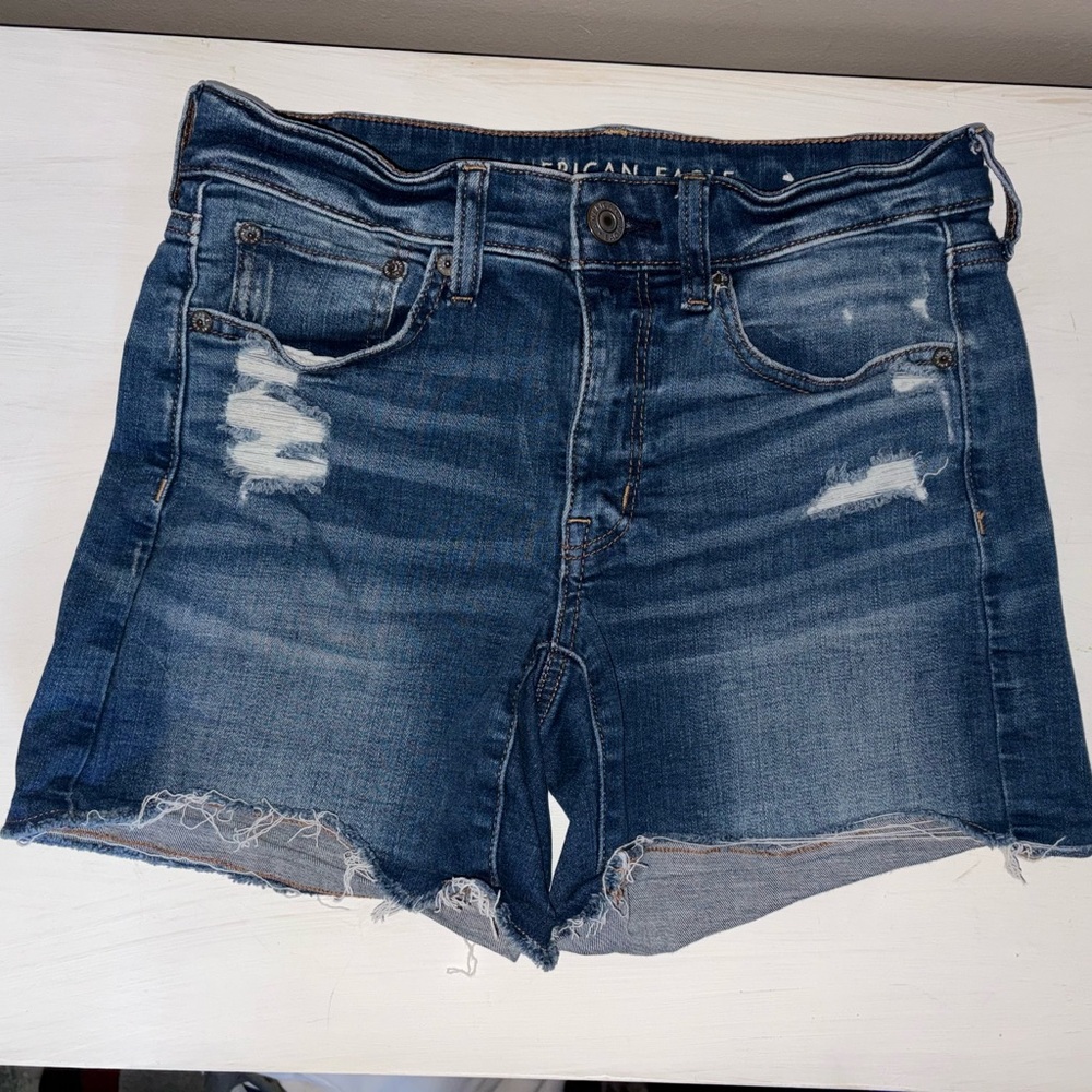 American Eagle Outfitters Blue Distressed Frayed Hem Denim Shorts